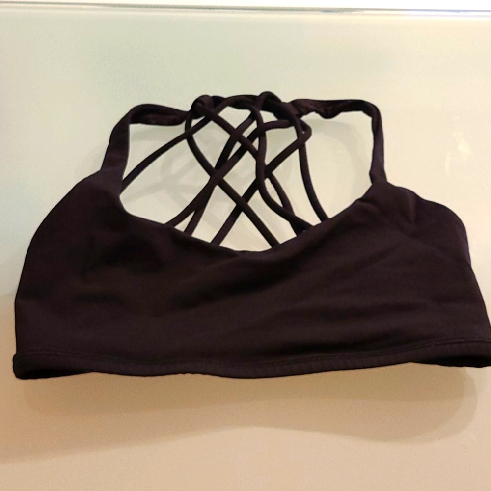 Lululemon Free to Be Sporta Bra